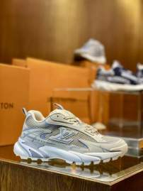Picture of Louis Vuitton Shoes _SKULVsz39-44hnx051616679